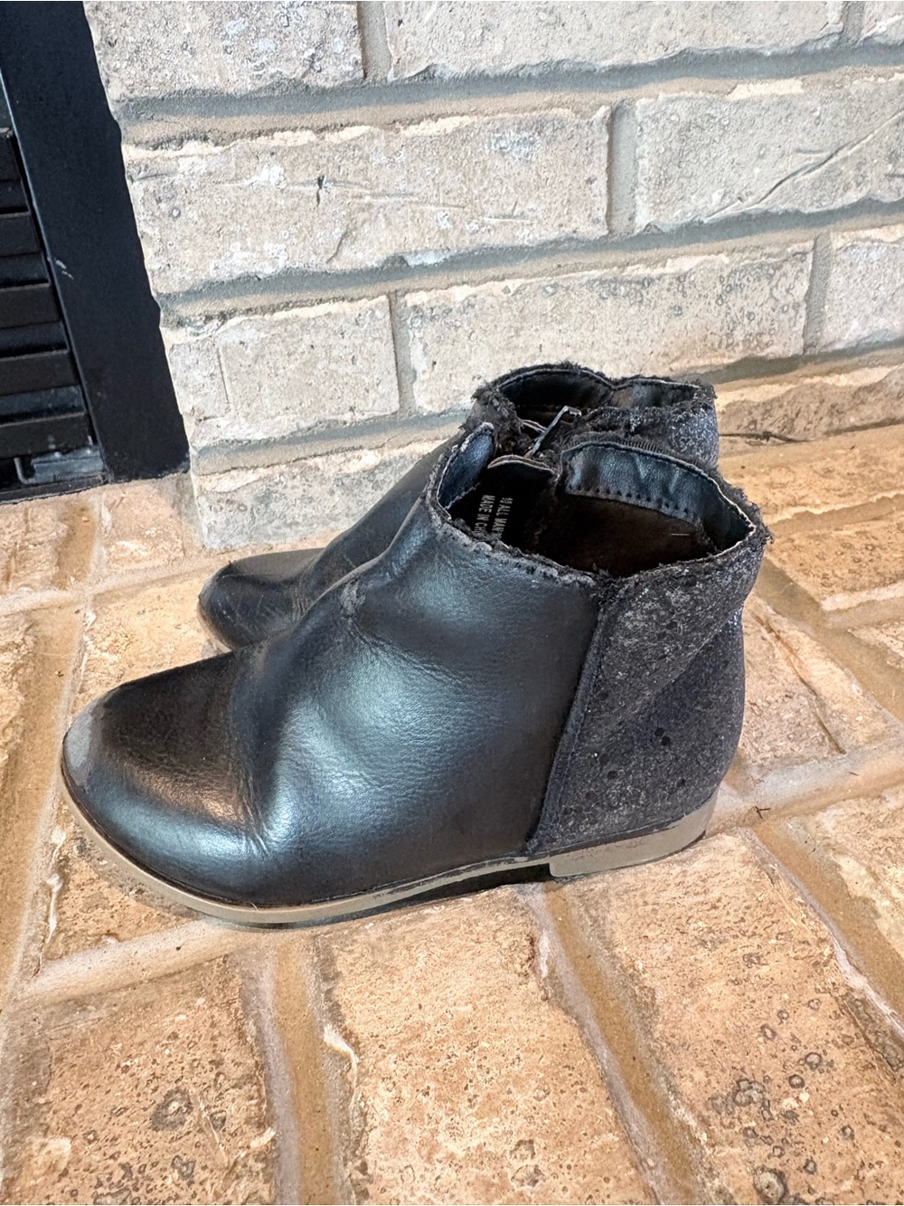 Cat & Jack Black Kids Ankle Boots